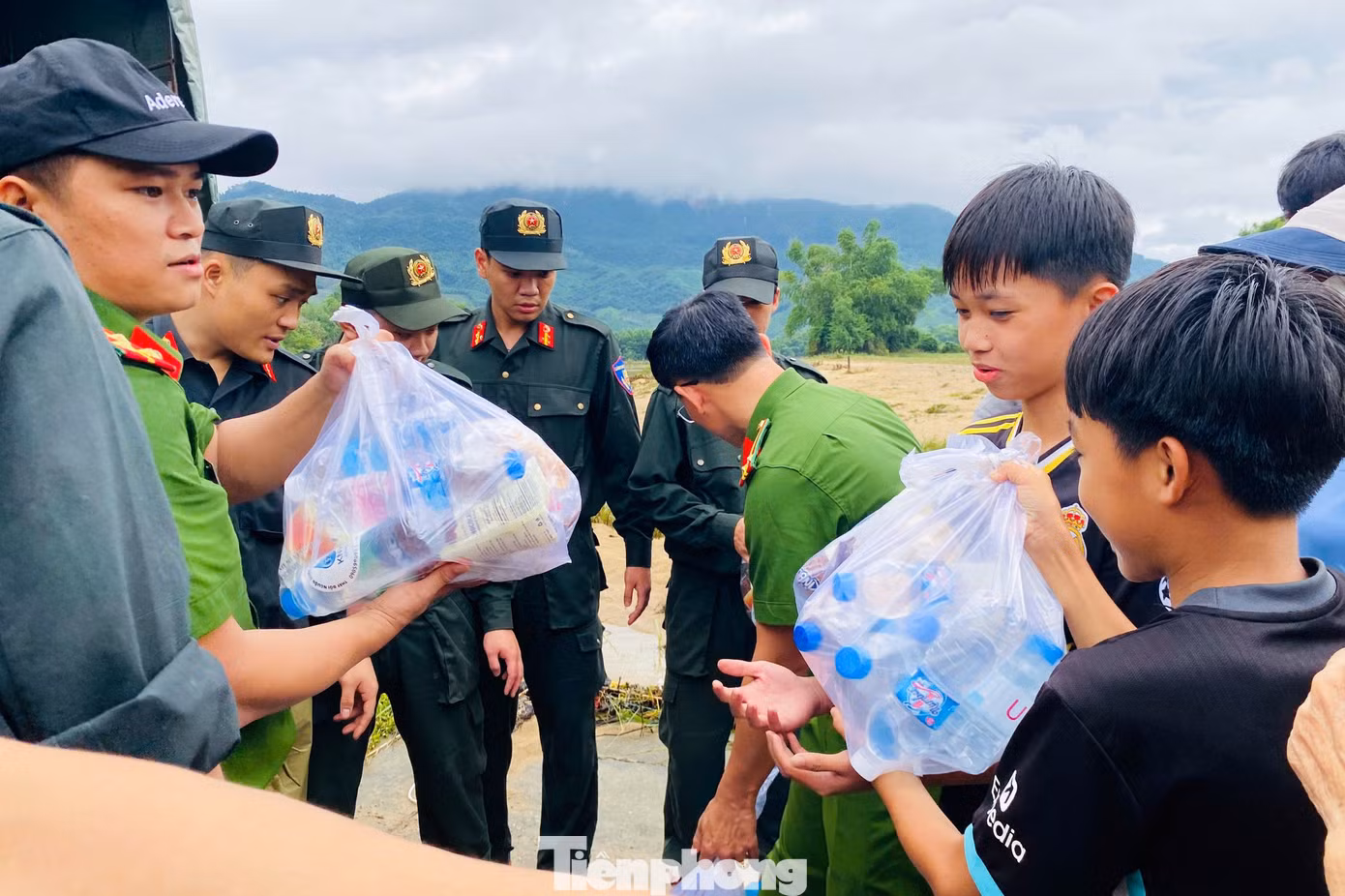 tp-tuoi-tre-cong-an-da-nang-9.jpg