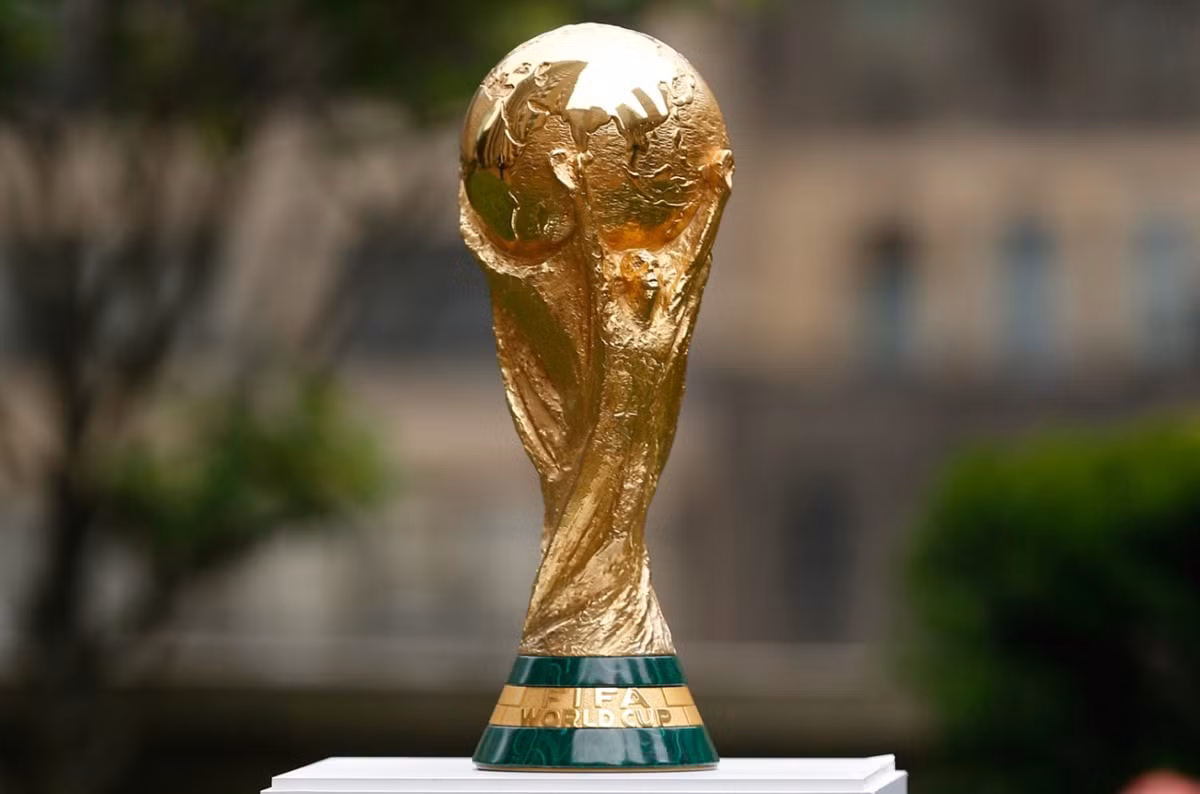 Chiếc cúp FIFA World Cup trong lễ trao giải.