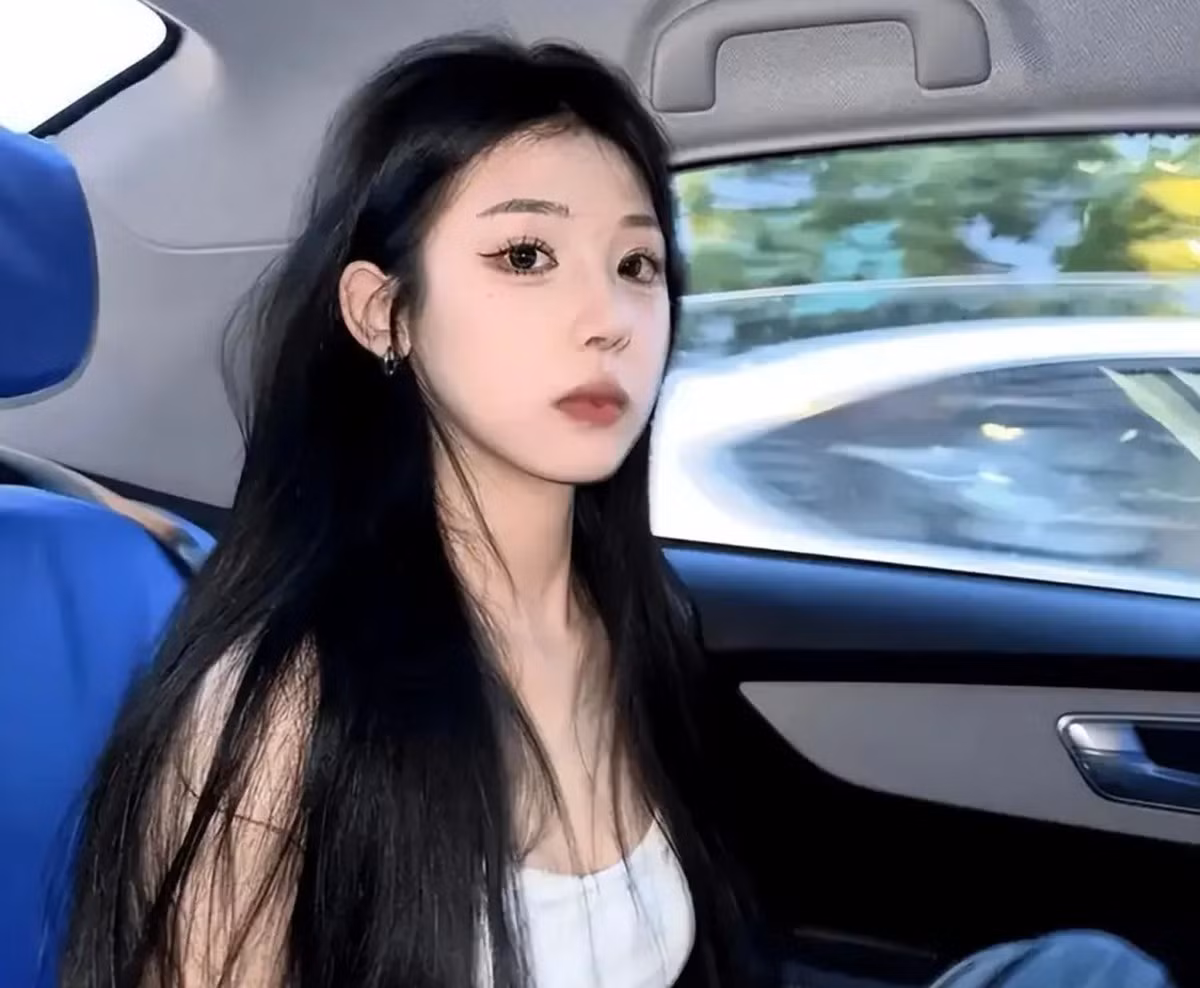 Jiang Xiaorou, nữ KOL Trung Quốc
