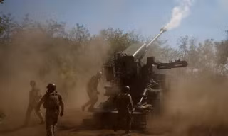 Mỹ phê duyệt gói viện trợ vũ khí đầu tiên cho Ukraine từ quỹ NATO