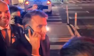 Bị chặn đường ở New York, Tổng thống Pháp Macron gọi điện cho Tổng thống Mỹ Trump