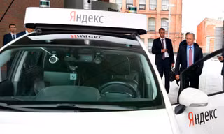 Ukraine tấn công loạt trung tâm dữ liệu, Nga đối mặt nguy cơ tụt hậu trong cuộc đua AI