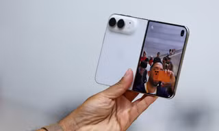 Điện thoại gập iPhone Duo giá 1.999 USD của Apple có gì?