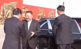 Trung Quốc đăng ảnh chuyến thăm chớp nhoáng của Chủ tịch Triều Tiên Kim Jong-un