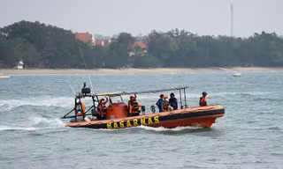 Tàu chở 243 người của Indonesia mất tích trên biển