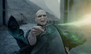 Harry Potter bản truyền hình "giấu nhẹm" Voldemort, fan quyết “dí” tìm cho ra