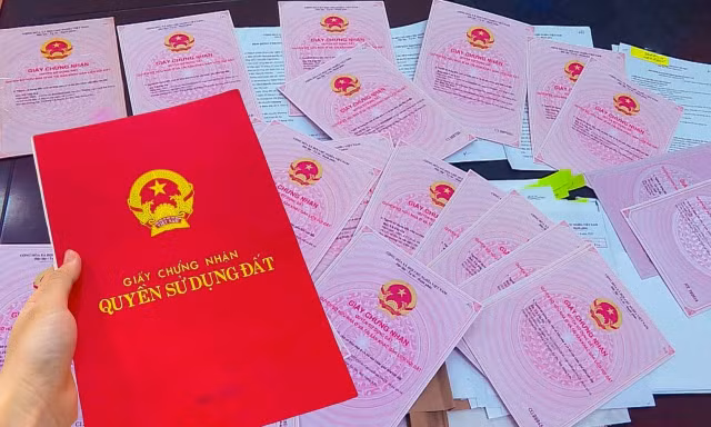 Đề xuất thêm trường hợp thu hồi, hủy sổ đỏ đã cấp