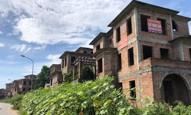 Cách nào chặn găm đất chờ tăng giá, đầu cơ?