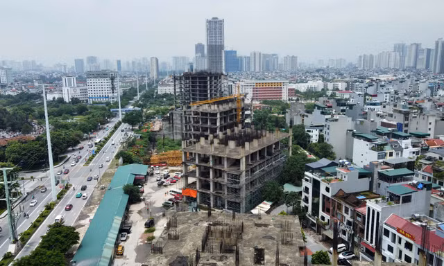 Đề xuất thí điểm Nhà nước mua lại dự án nhà ở 'mắc kẹt': Giảm áp lực giá nhà?