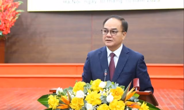 Xuất khẩu lao động: Còn tình trạng thu phí cao, thu phí không đúng 